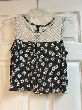 Xhilaration Black Floral Lace Yoke Camisole